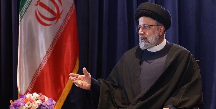 رئیسی: مالیات مردم آمریکا خرج پر کردن جیب کارخانجات اسلحهسازی می شود رئیسی: مالیات مردم آمریکا خرج پر کردن جیب کارخانجات اسلحهسازی می شود
