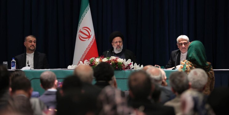 دستور رئیسی برای رفع موانع فعالیت اقتصادی ایرانیان مقیم خارج در داخل کشور دستور رئیسی برای رفع موانع فعالیت اقتصادی ایرانیان مقیم خارج در داخل کشور