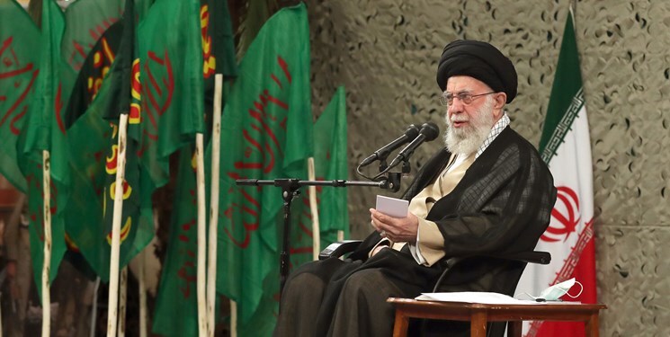رهبر انقلاب: دفاع مقدس نشان داد جوانان می توانند همه مشکلات را حل کنند رهبر انقلاب: دفاع مقدس نشان داد جوانان می توانند همه مشکلات را حل کنند