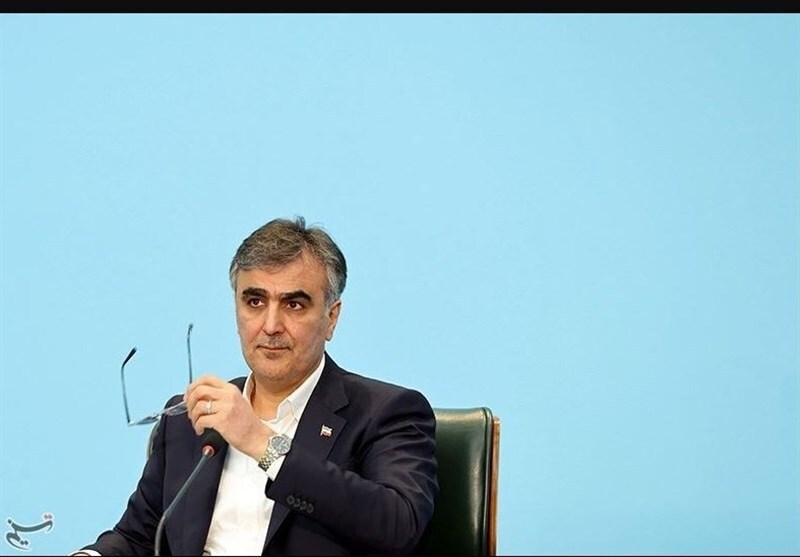 فرزین: نظارت در نظام بانکی خیلی ضعیف است فرزین: نظارت در نظام بانکی خیلی ضعیف است