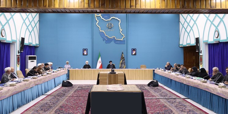 آئیننامه تشکیل ستادهای «زن و خانواده» و «تعلیم و تربیت» تصویب شد آئیننامه تشکیل ستادهای «زن و خانواده» و «تعلیم و تربیت» تصویب شد