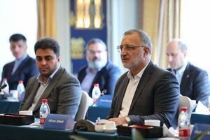 زاکانی مطرح کرد؛ مهمترین گلوگاه جابجایی مسافر در مترو تهران مرتفع میشود زاکانی مطرح کرد؛ مهمترین گلوگاه جابجایی مسافر در مترو تهران مرتفع میشود