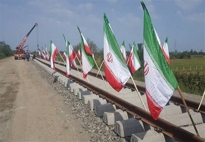 راهآهن همدان ـ سنندج رسماً بهرهبرداری شد راهآهن همدان ـ سنندج رسماً بهرهبرداری شد