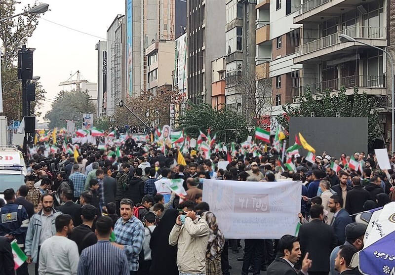 قطعنامه تظاهرات ۱۳ آبان ۱۴۰۲؛ کشورهای اسلامی و مستقل روابط سیاسی و اقتصادی با اسرائیل را قطع کنند قطعنامه تظاهرات ۱۳ آبان ۱۴۰۲؛ کشورهای اسلامی و مستقل روابط سیاسی و اقتصادی با اسرائیل را قطع کنند