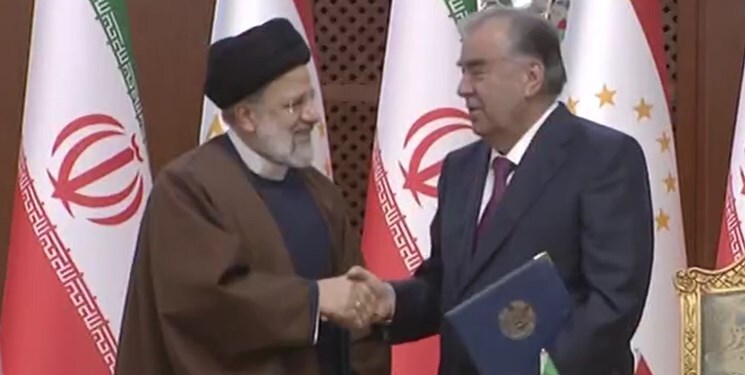 امضای ۱۸ سند و یک یادداشت تفاهم همکاری میان ایران و تاجیکستان امضای ۱۸ سند و یک یادداشت تفاهم همکاری میان ایران و تاجیکستان