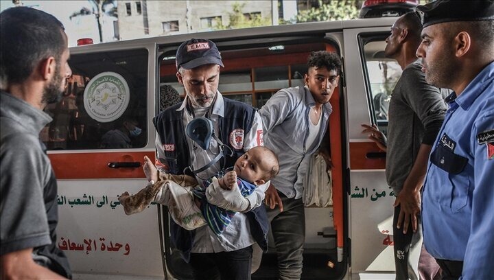 هلال احمر فلسطین اعلام کرد؛زنان و کودکان و خدمه بیمارستان القدس فلسطین محبوس شدهاند هلال احمر فلسطین اعلام کرد؛زنان و کودکان و خدمه بیمارستان القدس فلسطین محبوس شدهاند
