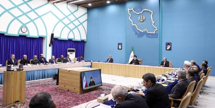 رئیسی: عدم برخورد جدی با قاچاق کالا موجب تضعیف حاکمیت میشود رئیسی: عدم برخورد جدی با قاچاق کالا موجب تضعیف حاکمیت میشود