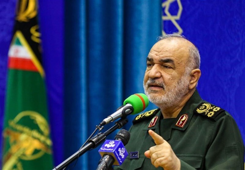 سرلشکر سلامی: قدرتهای استکباری در طوفانالاقصی مچاله شدند سرلشکر سلامی: قدرتهای استکباری در طوفانالاقصی مچاله شدند