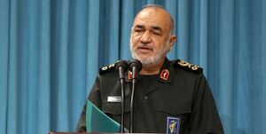 سرلشکر سلامی: مداحی اهل بیت(ع) رمز، منطق و عین جهاد است سرلشکر سلامی: مداحی اهل بیت(ع) رمز، منطق و عین جهاد است