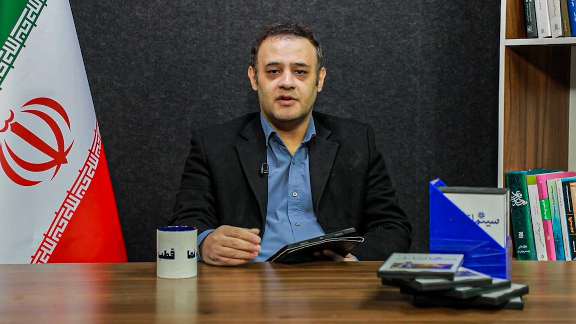 قطب نما - گفت و گوی زنده تصویری قطب نما - گفت و گوی زنده تصویری
