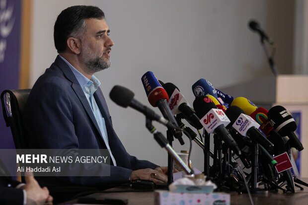 رمضانی در نشست خبری اعلام کرد؛
استفاده ۱۳۹هزار دانشجو از بن اعتباری خرید کتاب از نمایشگاه