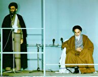 می‌خواهند امام(ره) را لیبرال معرفی کنند