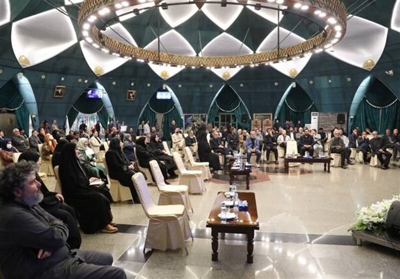 حضور هنرمندان در مراسم شهید رئیسی + عکس