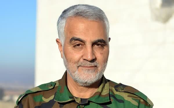 شهید سلیمانی؛ از پرچمداریِ نجاتِ منطقه تا اعتراف غربی‌ها به توانمندی‌های او