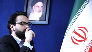 پخش زنده 16 / گفت و گو با دکتر ابوالفضل بازرگان کارشناس مسائل سیاسی