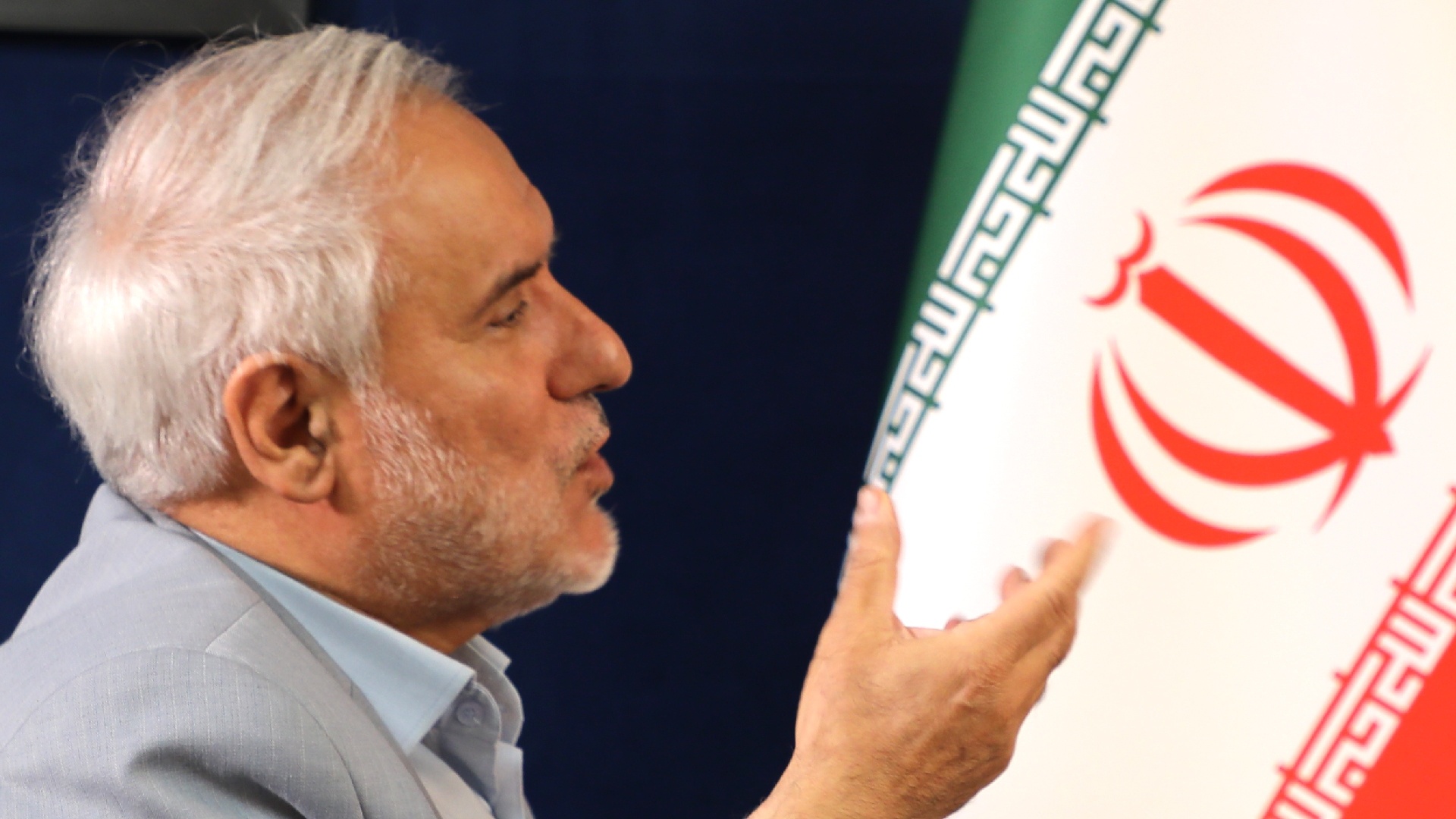 گفت و گوی زنده تصویری گفت و گوی زنده تصویری