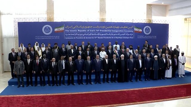 عکس یادگاری مقامات کشورهای خارجی با مسعود پزشکیان عکس یادگاری مقامات کشورهای خارجی با مسعود پزشکیان