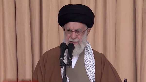 رهبر معظم انقلاب: اگر آمریکا شرارت کند، ضربه متقابل محکمی میخورد رهبر معظم انقلاب: اگر آمریکا شرارت کند، ضربه متقابل محکمی میخورد