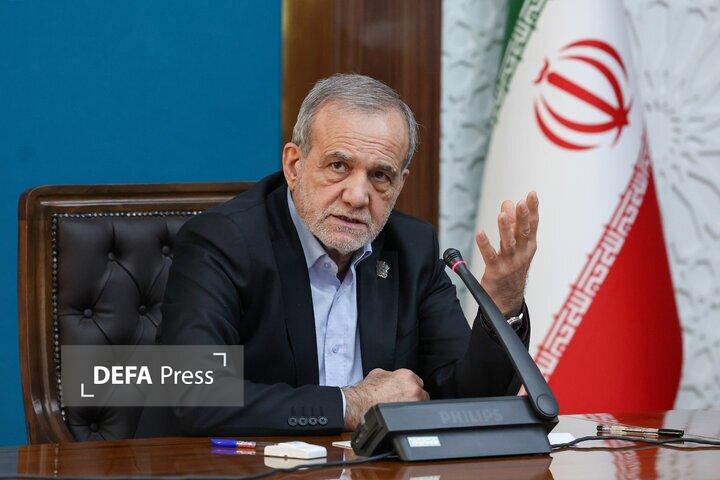 بازدید نظارتی رئیس جمهور از چهار وزارتخانه