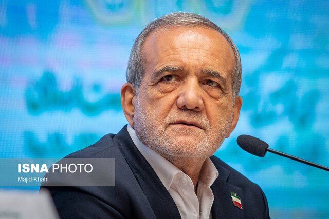 پزشکیان: ‏ویرانگران آمده‌اند و رفته‌اند، ایران مانده است