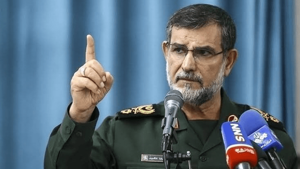 سردار تنگسیری: اجازه عبور از تنگه هرمز در اختیار ایران است