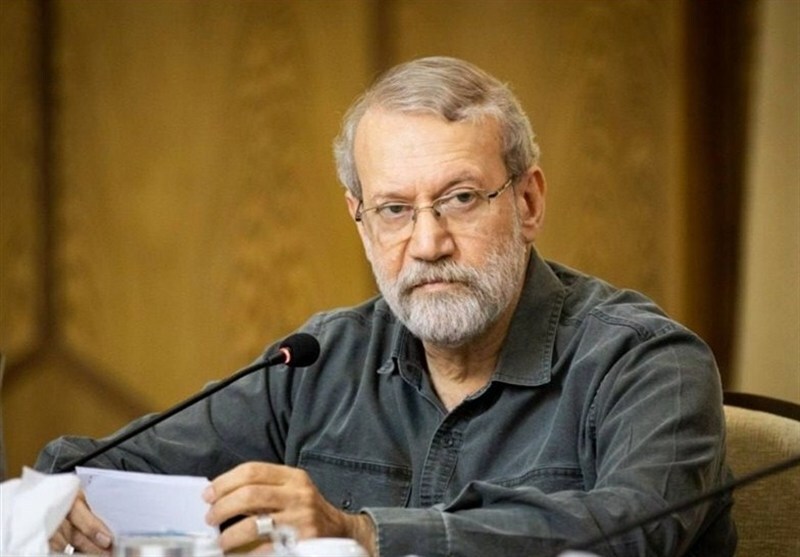 دست‌نوشته‌ علی لاریجانی در آستانه مراسم تشییع سلحشوران نیروی دریایی