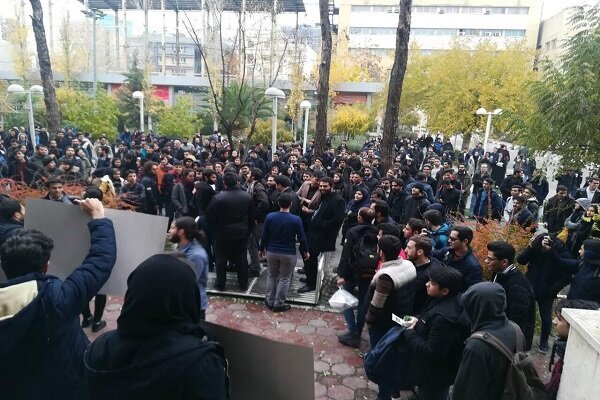 در تجمعات امروز دانشگاه‌ها چه گذشت