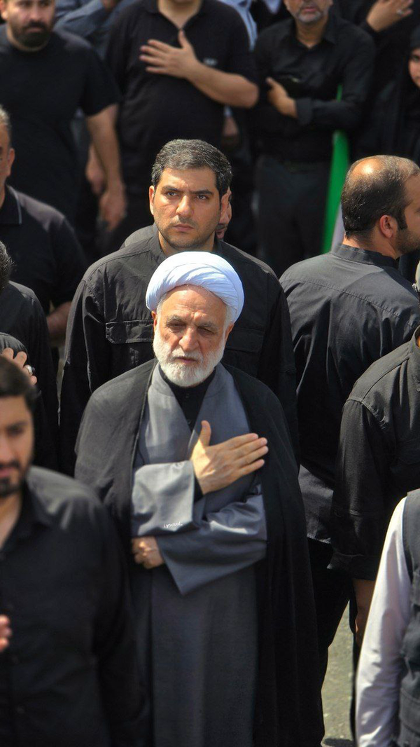 تشییع شهدای مقاومت در پایتخت/ استقبال از پیکر شهدای حملات رژیم صهیونیستی، پیش از شروع رسمی مراسم تشییع شهدای مقاومت در پایتخت/ استقبال از پیکر شهدای حملات رژیم صهیونیستی، پیش از شروع رسمی مراسم