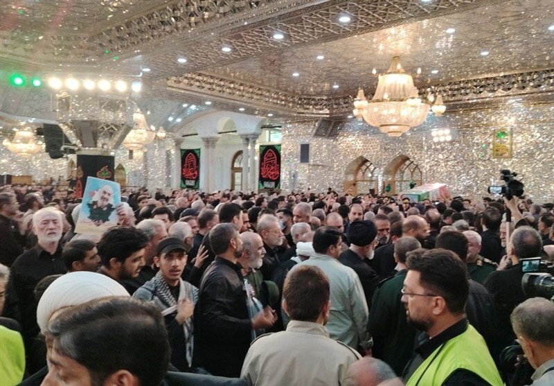 تشییع پیکر شهیدان سلامی و شانهئی در حرم عبدالعظیم تشییع پیکر شهیدان سلامی و شانهئی در حرم عبدالعظیم