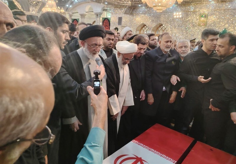 تشییع پیکر شهیدان سلامی و شانهئی در حرم عبدالعظیم تشییع پیکر شهیدان سلامی و شانهئی در حرم عبدالعظیم