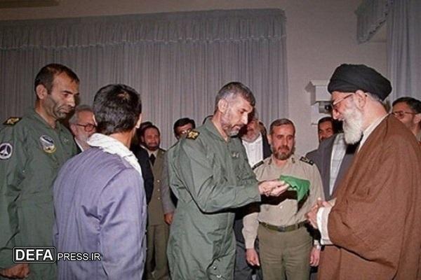 خلبانی که اسارت را شکست خلبانی که اسارت را شکست