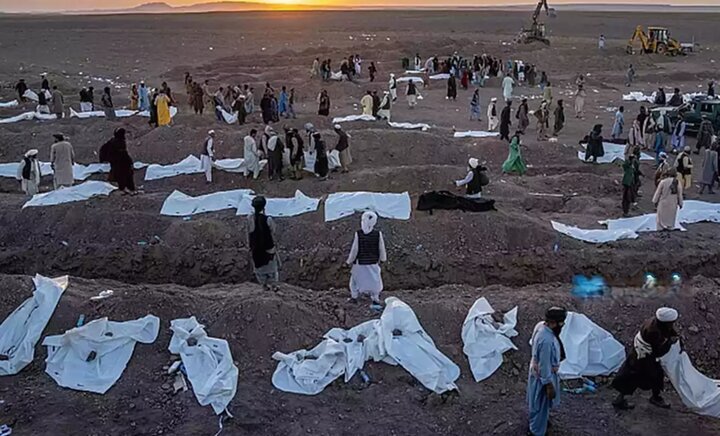 زلزله افغانستان؛ وقتی آوار طبیعت با ویرانیهای اشغالگری گره میخورد زلزله افغانستان؛ وقتی آوار طبیعت با ویرانیهای اشغالگری گره میخورد