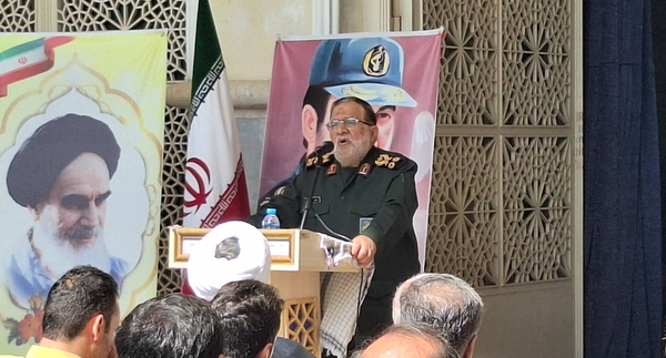 سردار ایزدی: هرچه با قدرت بیشتر کار کنیم، مشت نظام محکمتر میشود سردار ایزدی: هرچه با قدرت بیشتر کار کنیم، مشت نظام محکمتر میشود