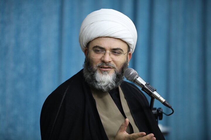 قمی: پیوند اراده‌‎های مومنانه، خدمات بزرگی را در مسیر قرآنی رقم می‌زند