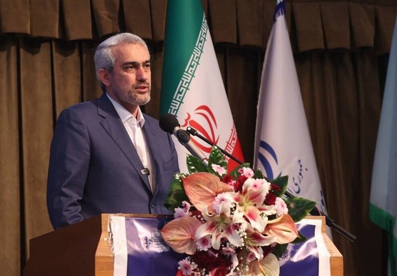 مدنی‌زاده: دولت اقتصاد را رها نکرده است