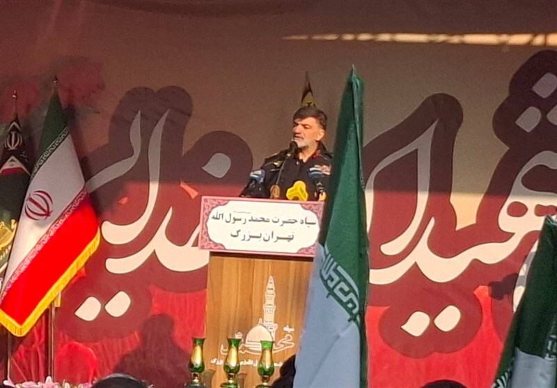 پیکرهای مطهر ۱۰۰ شهید گمنام در تهران تشییع شد پیکرهای مطهر ۱۰۰ شهید گمنام در تهران تشییع شد