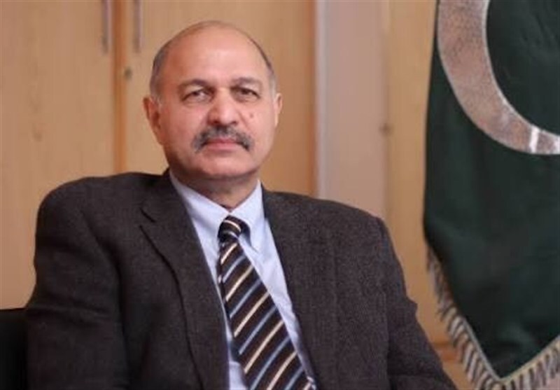 ونس در مقابل قالیباف همچون «کودکی در جنگل» بود