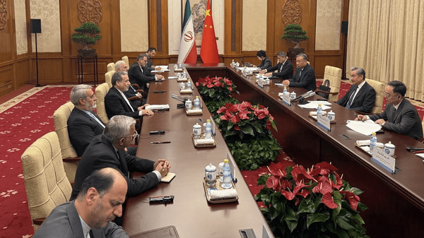پکن: جنگ آمریکا و اسرائیل علیه ایران نامشروع است