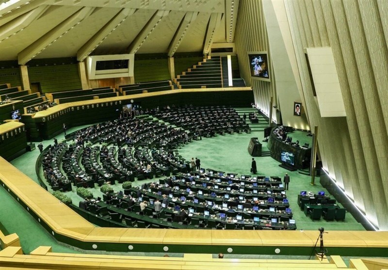 دبیران و ناظران هیئت رئیسه مجلس در اجلاسیه سوم مشخص شدند