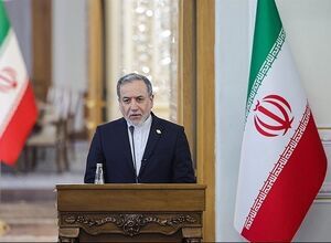 عراقچی: تا تهدید ادامه دارد، مذاکره برای توافق نهایی آغاز نمی‌شود