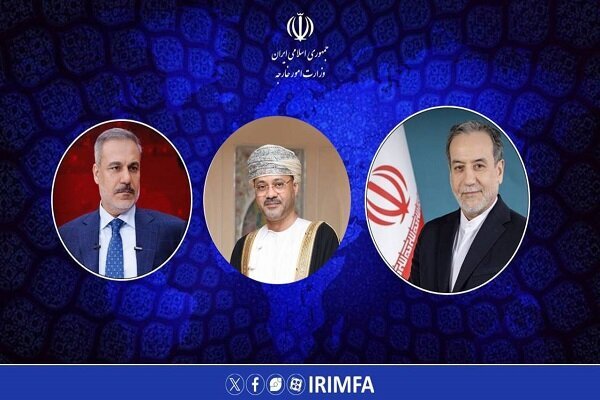 گفتگوی تلفنی عراقچی با وزرای امور خارجه عمان و ترکیه