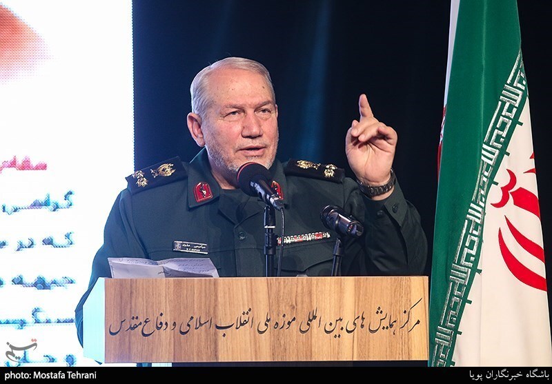 سرلشکر صفوی: کشور همچنان در شرایط جنگی قرار دارد