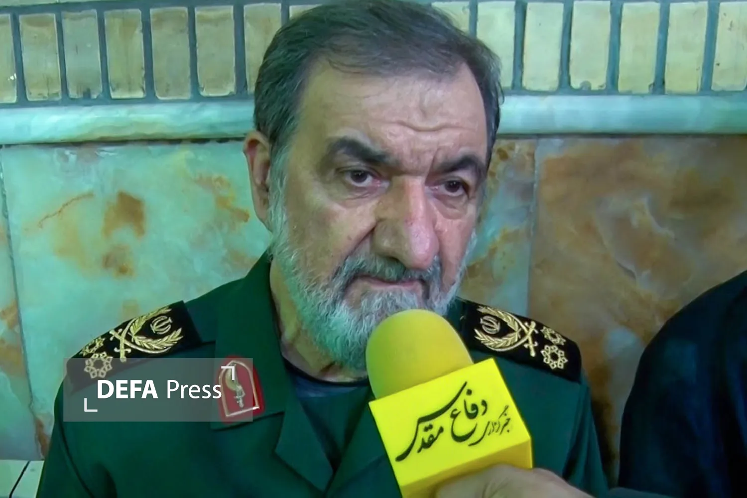 سرلشکر رضایی: رهبر شهید انقلاب نماد ایستادگی ملت ایران
