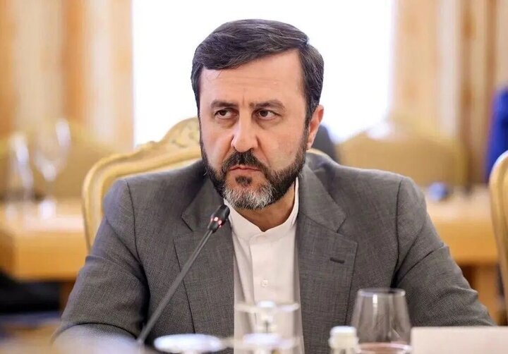 غریب‌آبادی: درحال مذاکره بودیم و آمریکایی‌ها تعهداتشان را نقض کردند
