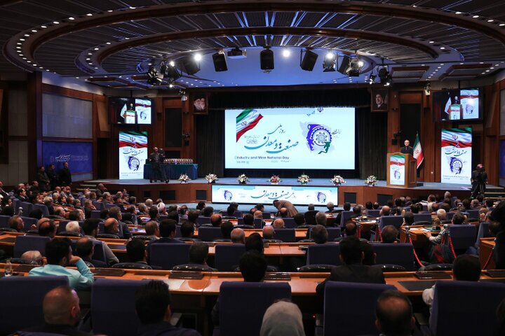 پزشکیان: هر دستاوردی داریم به برکت رهنمودهای رهبر شهید است