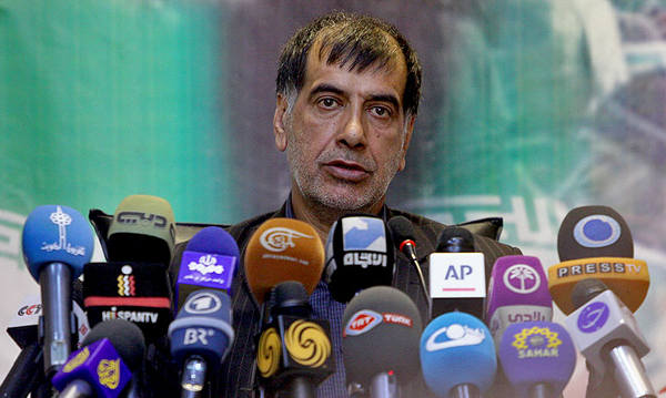 باهنر: دیپلمات‌ها با بی‌اعتمادی کامل به طرف مقابل مذاکره می‌کنند