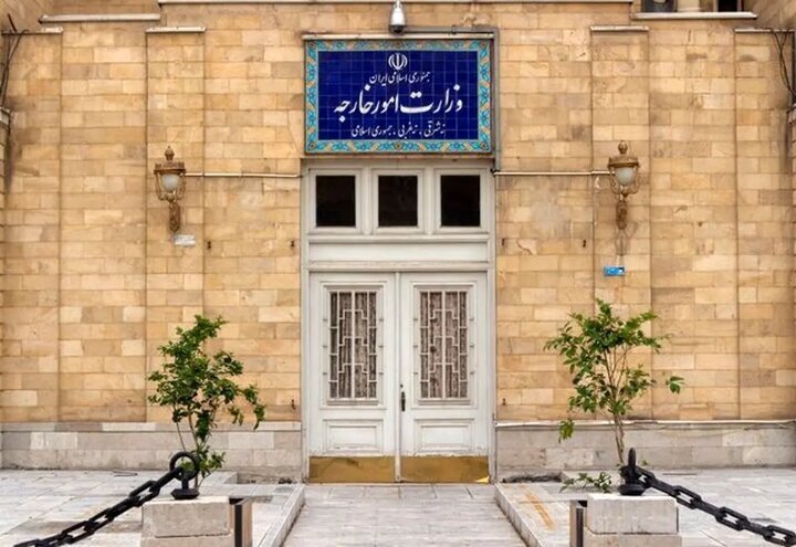 دیپلماسی امینتساز با پشتوانه اقتدار میدان دیپلماسی امینتساز با پشتوانه اقتدار میدان