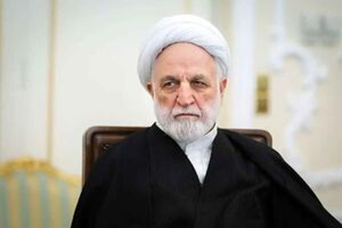 رئیس قوه قضائیه: خبرنگار متعهد، هم&zwnj;سنگر رزمندگان پشت لانچر است