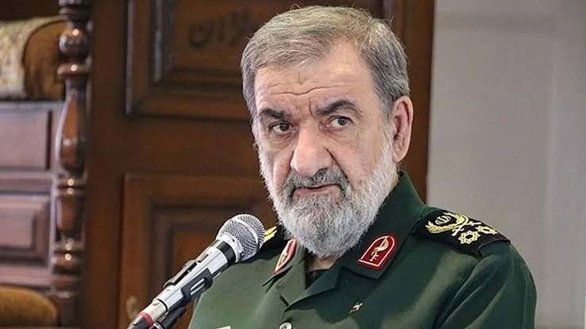 تغییر دبیر؛ بازتنظیم، نه شکاف