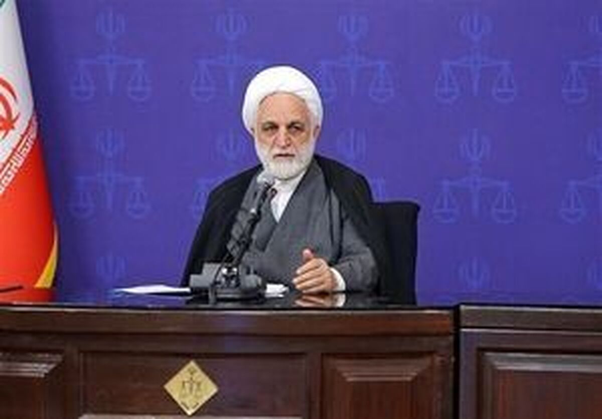 رئیس قوه قضاییه:
هتک حرمت شهروندان از سوی هر فرد و دستگاهی مطلقاً ممنوع است